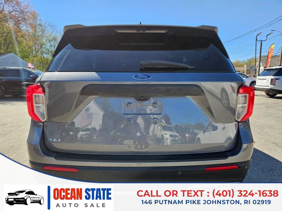 Used 2021 Ford Explorer XLT w/ Equipment Group 202A RWD image 4