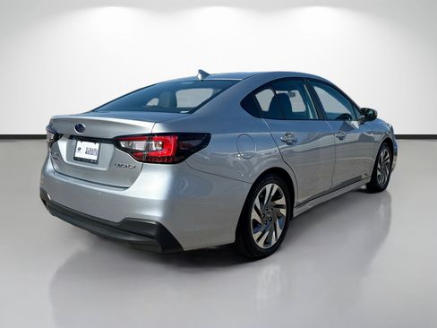 Certified 2025 Subaru Legacy Limited image 3