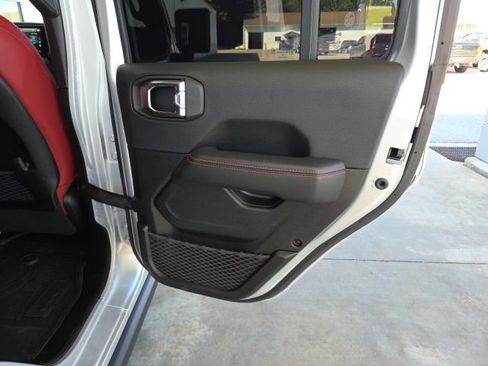 Used 2024 Jeep Wrangler Unlimited Rubicon 392 AWD/4WD image 63