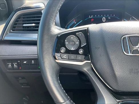 Used 2023 Honda Odyssey Elite image 10