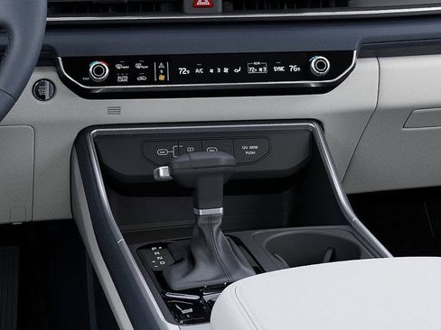 New 2026 Kia Carnival EX FWD image 23