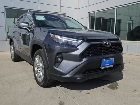 Used 2024 Toyota RAV4 XLE Premium w/ Weather Package AWD/4WD image 4