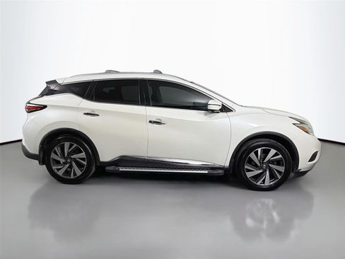 Used 2016 Nissan Murano Platinum FWD image 4