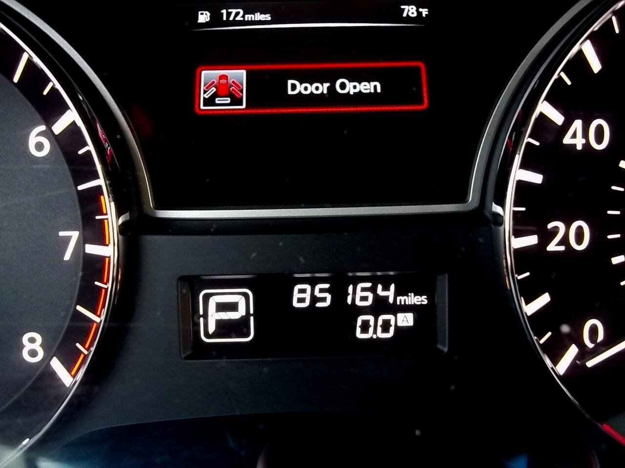 Used 2014 Nissan Altima 2.5 SL w/ Moonroof Package FWD image 9
