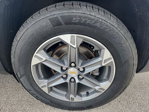 Used 2023 Chevrolet Blazer LT w/ Driver Confidence Package image 3