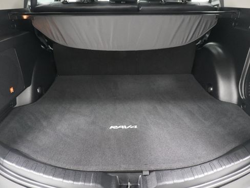 Used 2013 Toyota RAV4 Limited FWD image 26