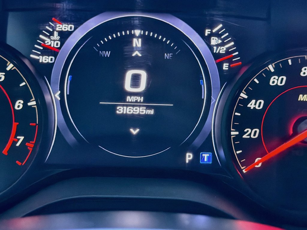 Used 2022 Chevrolet Camaro SS RWD image 12