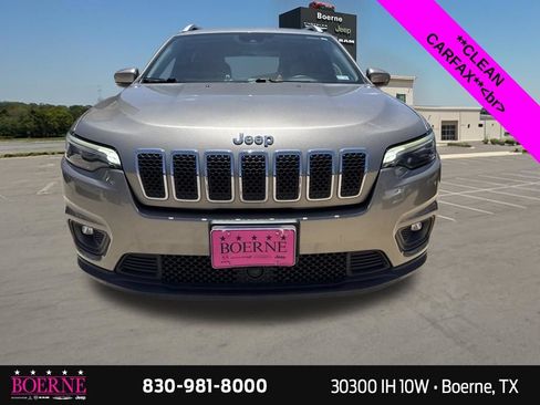 Used 2021 Jeep Cherokee Latitude Lux w/ Comfort/Convenience Group FWD image 5