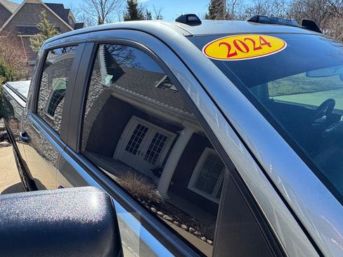 Used 2024 Chevrolet Silverado 2500 Custom w/ Custom Value Package image 34