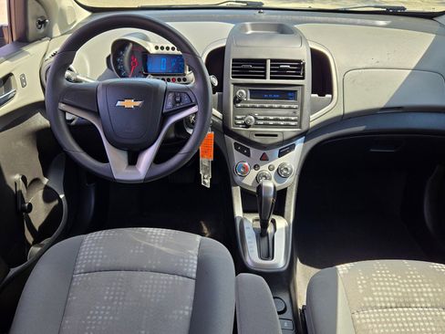 Used 2014 Chevrolet Sonic LS FWD image 16