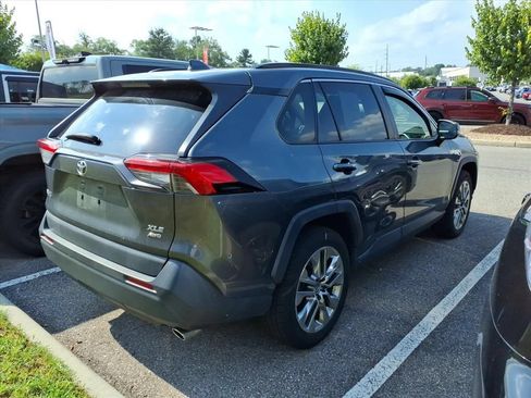 Used 2019 Toyota RAV4 XLE Premium w/ Cold Weather Package AWD/4WD image 2