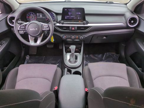 Certified 2024 Kia Forte LXS w/ LXS Technology Package FWD image 14