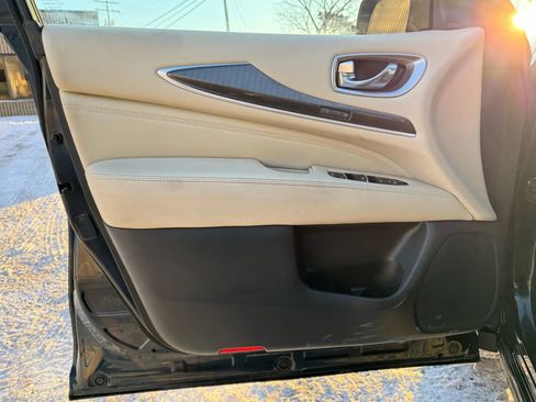 Used 2017 INFINITI QX60 AWD w/ Premium Plus Package image 27