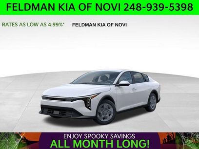 New 2025 Kia K4 LX