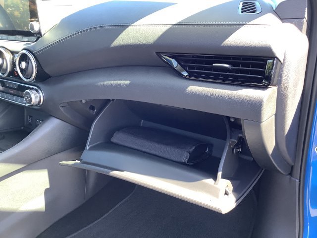 Used 2024 Nissan Sentra SV w/ All-Weather Package FWD image 39