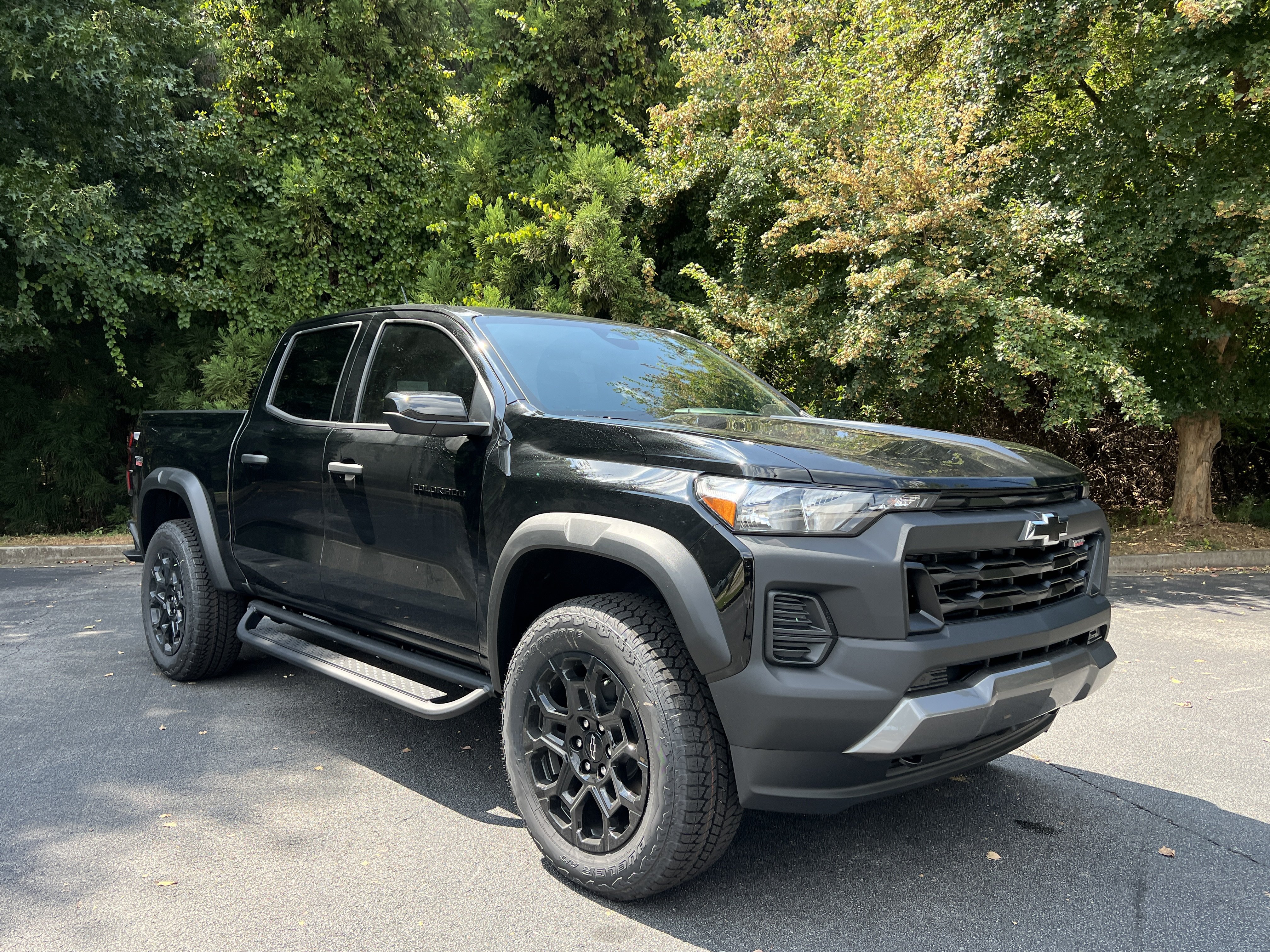 New 2026 Chevrolet Colorado Trail Boss AWD/4WD image 2