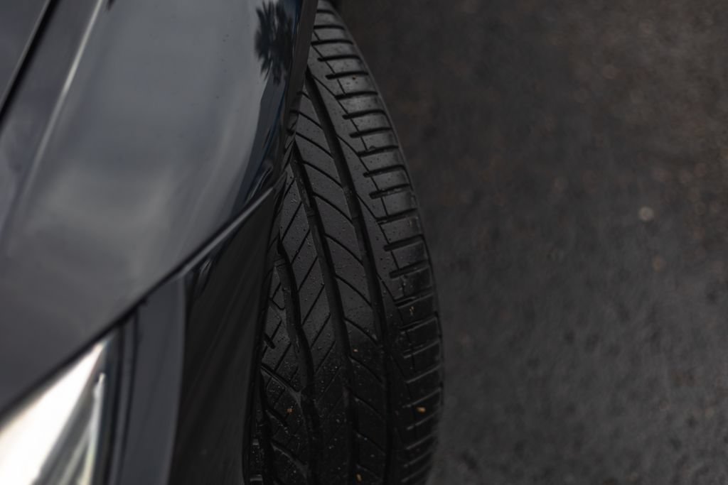 Used 2016 BMW M3 RWD image 4