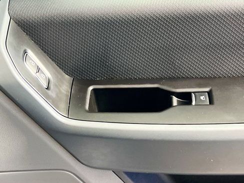 Used 2023 Ford F150 XLT image 25