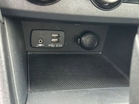 Used 2023 Subaru Crosstrek 2.5i Limited image 30