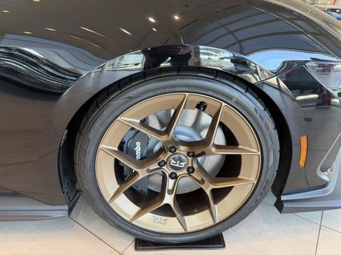 New 2026 Ford Mustang GT Premium w/ GT Performance Package RWD image 6