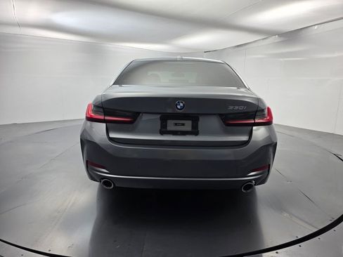 Used 2023 BMW 330i Sedan w/ Driving Assistance Package image 5