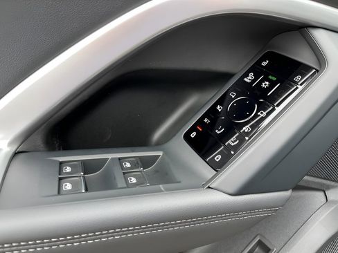 New 2025 Audi Q5 Premium Plus image 11