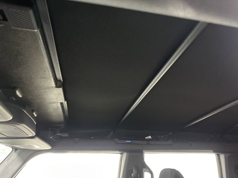 Used 2023 Ford Bronco Base image 23