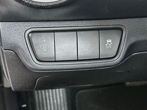 Used 2023 Kia Forte LX FWD image 16