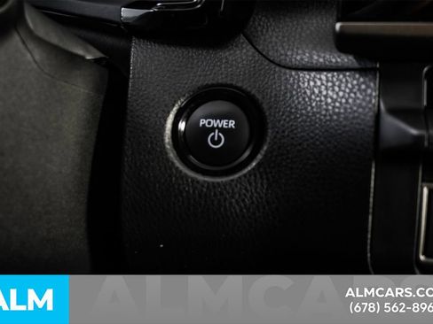 Used 2025 Toyota Camry LE image 27