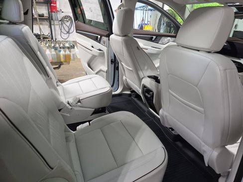 New 2026 Buick Enclave Avenir w/ Super Cruise Package AWD/4WD image 11