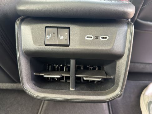Used 2024 Dodge Charger Daytona R/T w/ Plus Group AWD/4WD image 29