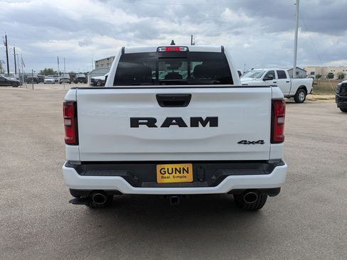 New 2026 RAM 1500 Express AWD/4WD image 4
