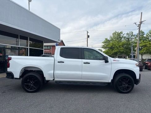 Used 2021 Chevrolet Silverado 1500 LT Trail Boss w/ LPO, Dark Essentials Package AWD/4WD image 28