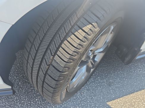 Used 2023 Honda Accord EX image 32