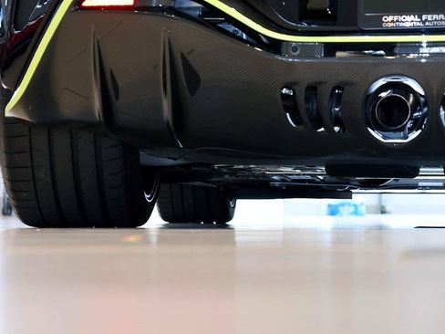 Used 2023 Aston Martin V12 Vantage RWD image 75