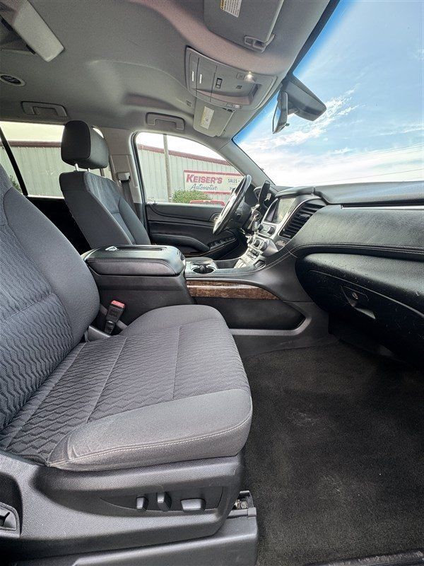Used 2018 Chevrolet Suburban LS w/ Skid Plate Package AWD/4WD image 15