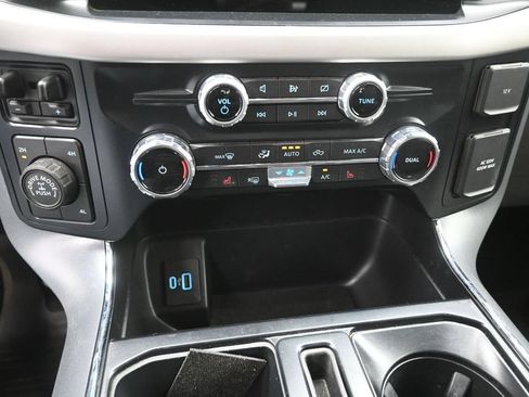 Used 2022 Ford F150 XLT w/ Equipment Group 302A High AWD/4WD image 9