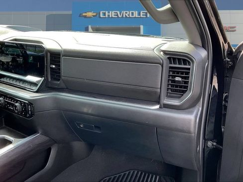 Used 2024 Chevrolet Silverado 1500 LTZ w/ Technology Package RWD image 27
