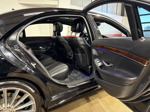 Used 2015 Mercedes-Benz S 550 4MATIC Sedan image 69