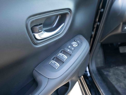 New 2026 Honda HR-V EX-L image 7