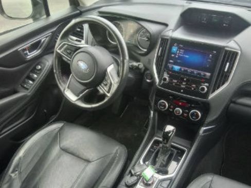 Used 2019 Subaru Forester Touring AWD/4WD image 3