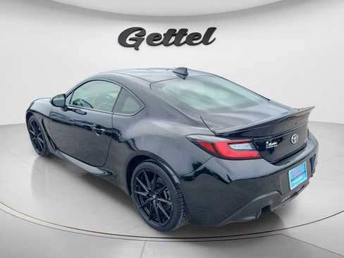 Used 2024 Toyota GR86 Premium RWD image 7