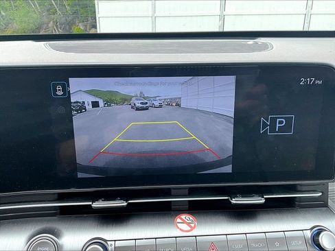 Used 2025 Hyundai Kona SEL AWD/4WD image 19