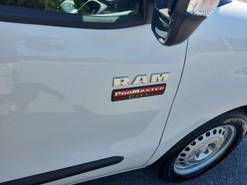Used 2021 RAM ProMaster City Tradesman FWD image 6