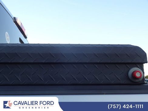 Used 2020 Ford F150 XLT w/ Equipment Group 302A Luxury AWD/4WD image 16