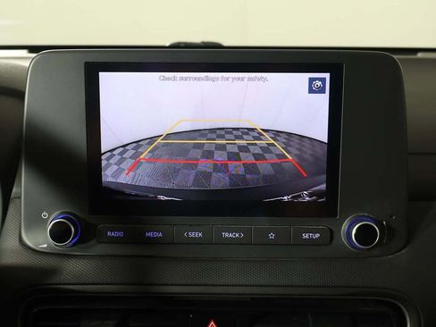 Used 2022 Hyundai Kona SEL AWD/4WD image 39