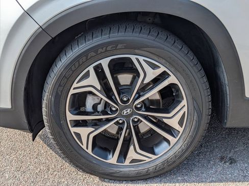 Used 2020 Hyundai Santa Fe Limited FWD image 5