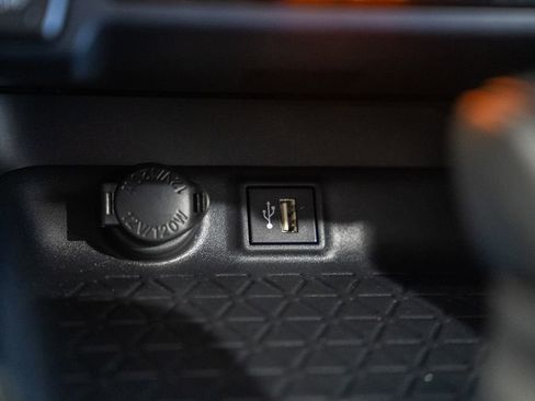 Used 2025 Toyota RAV4 XLE image 23