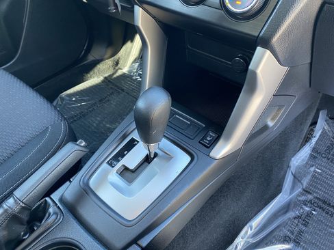Used 2015 Subaru Forester 2.5i Premium w/ Popular Package #2 AWD/4WD image 31