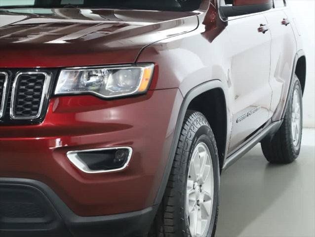 Certified 2020 Jeep Grand Cherokee Laredo AWD/4WD image 4